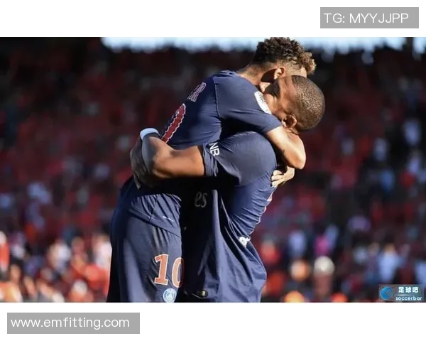 足球明星标志动作背后的深刻含义与文化解读